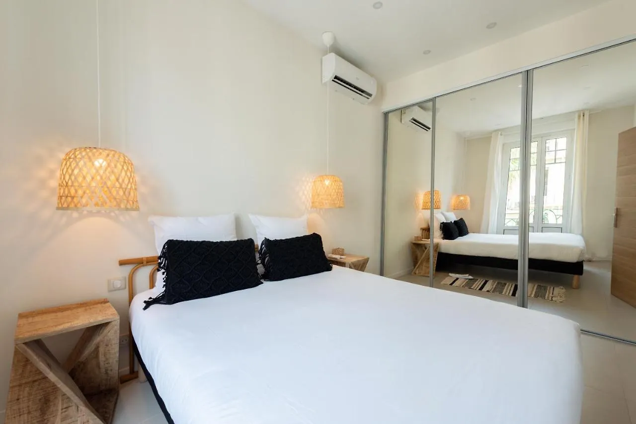Nice Apartment Juan-Les-Pins - 300M Beach 0*,  France