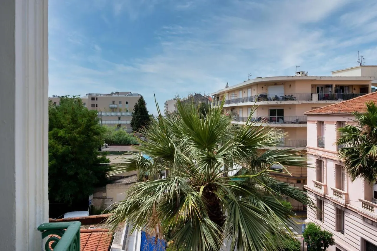 Nice Apartment Juan-Les-Pins - 300M Beach 0*,
